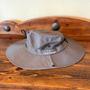 Sun Shade Hat Gray